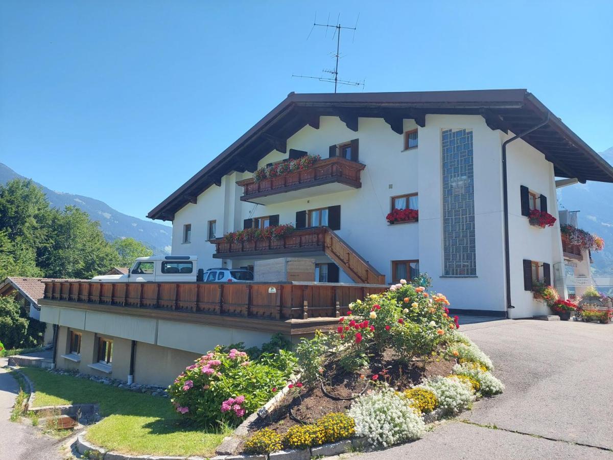 Gaestehaus Rundblick Schruns Eksteriør billede