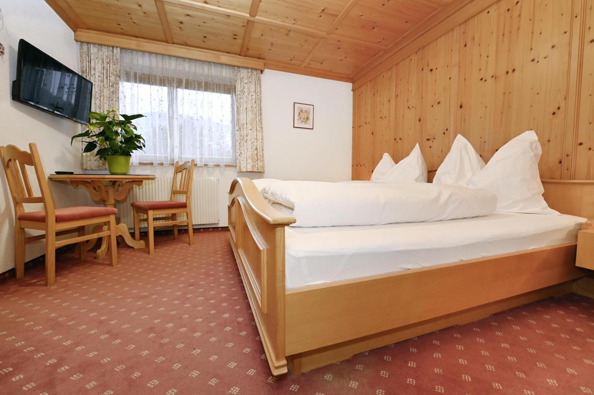 Gaestehaus Rundblick Schruns Eksteriør billede
